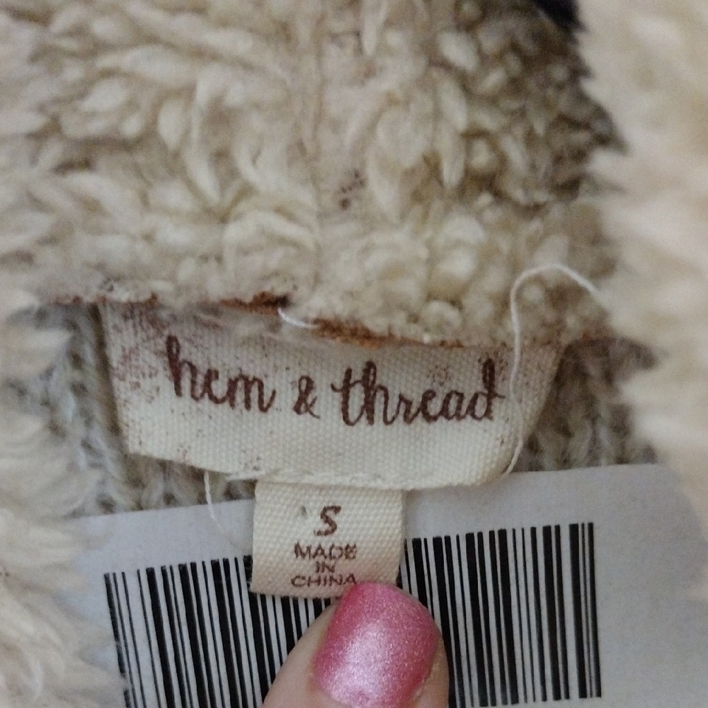 Hem & Thread White and Cream Cardigan with Open Front Design - Picture 2 of 9